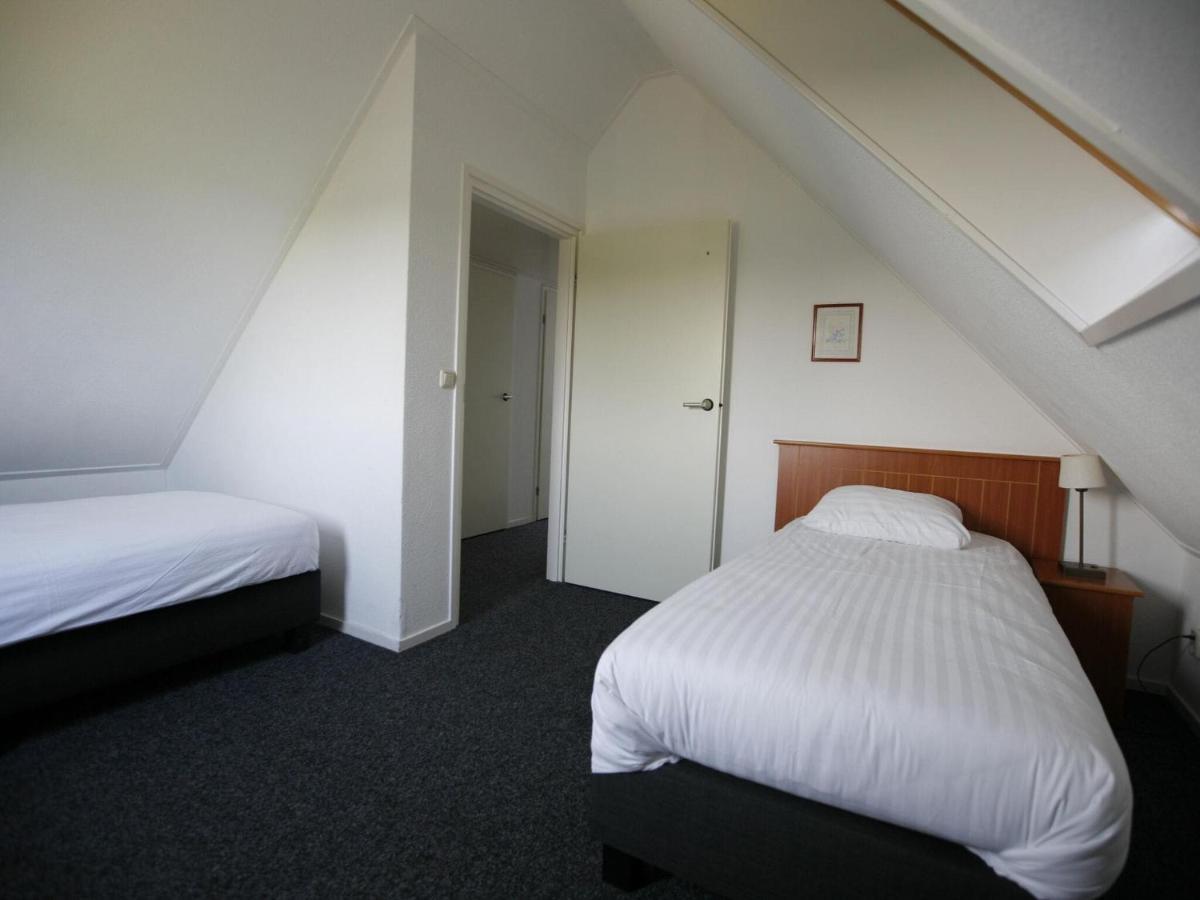 Villa Lush At Lovely Location In